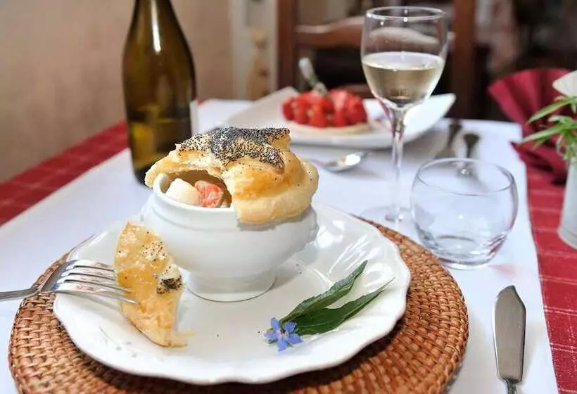 Hotel Logis Hôtel Restaurant Le Vieux Fusil