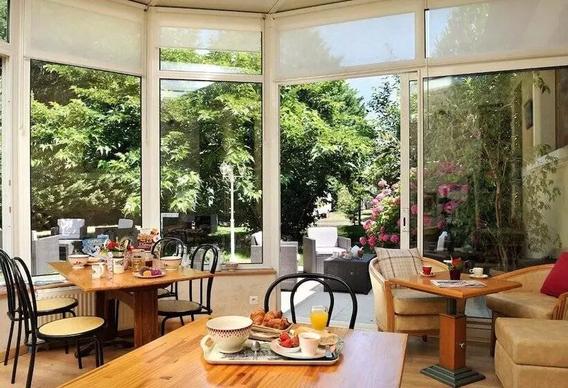 Hotel Logis Hôtel Restaurant Le Vieux Fusil