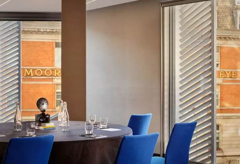 酒店 Montcalm East, Autograph Collection