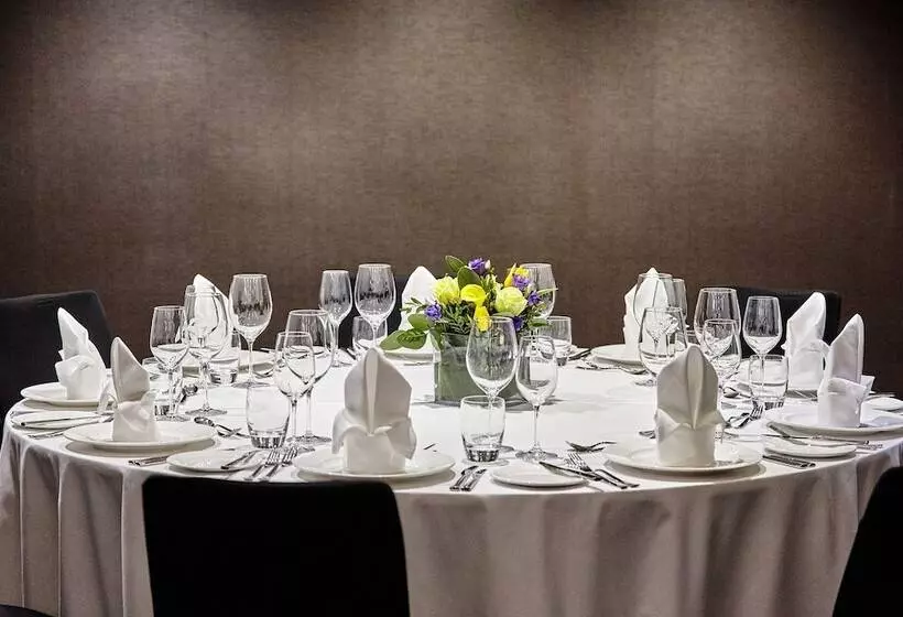 酒店 Montcalm East, Autograph Collection