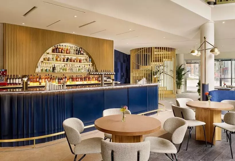 酒店 Montcalm East, Autograph Collection