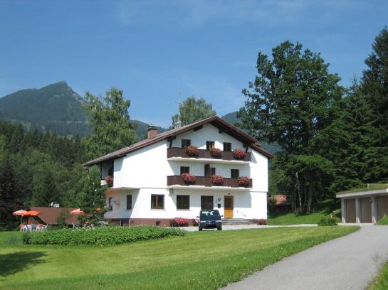 Bed and Breakfast Pension Valschena