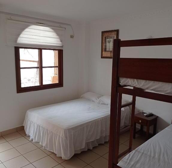 فندق Mybeststay Piedra Del Mar