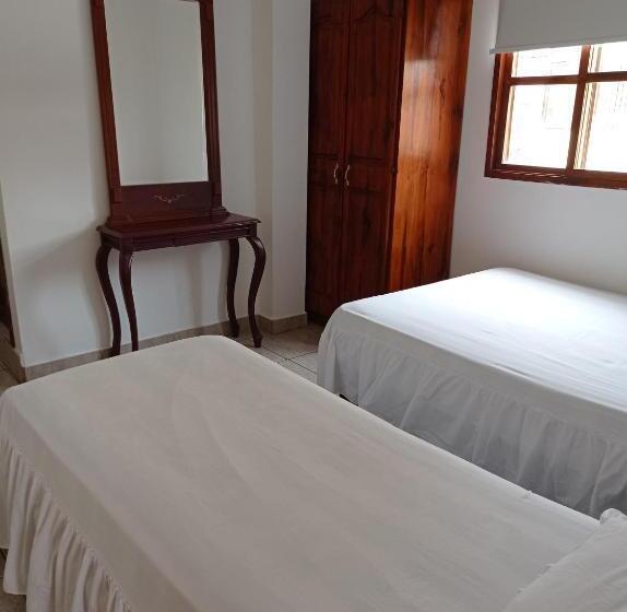 فندق Mybeststay Piedra Del Mar