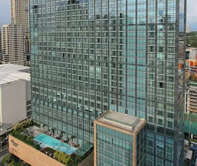 Hotel Raffles Makati