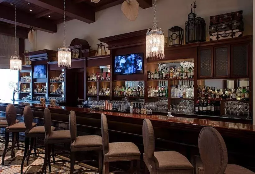 Hotel Raffles Makati