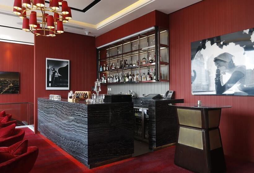 Hotel Raffles Makati