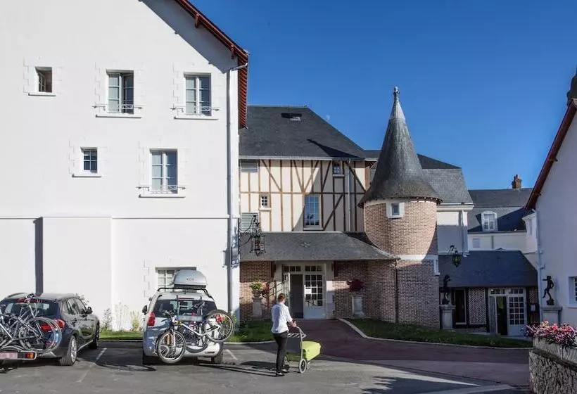 호텔 Relais Des Trois Châteaux Hôtel Restaurant   Teritoria