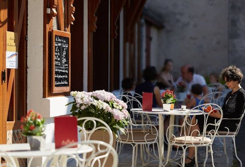 호텔 Relais Des Trois Châteaux Hôtel Restaurant   Teritoria