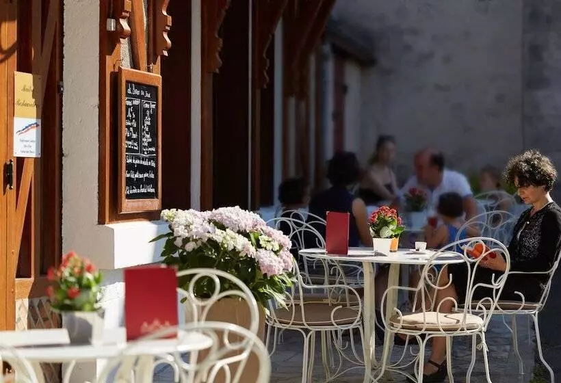 호텔 Relais Des Trois Châteaux Hôtel Restaurant   Teritoria