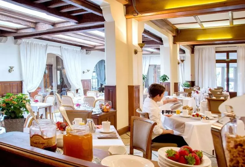 호텔 Relais Des Trois Châteaux Hôtel Restaurant   Teritoria