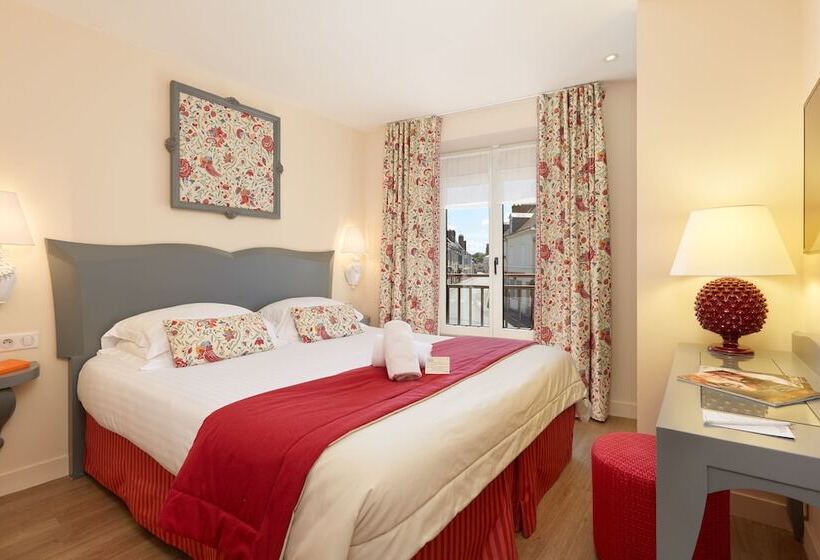 호텔 Relais Des Trois Châteaux Hôtel Restaurant   Teritoria