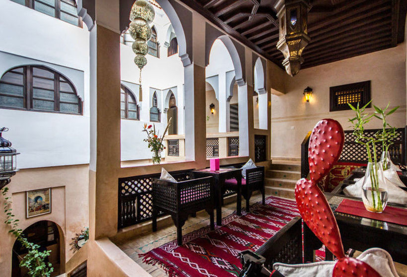 Otel Riad Dar Azul