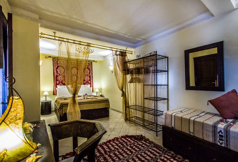 Otel Riad Dar Azul