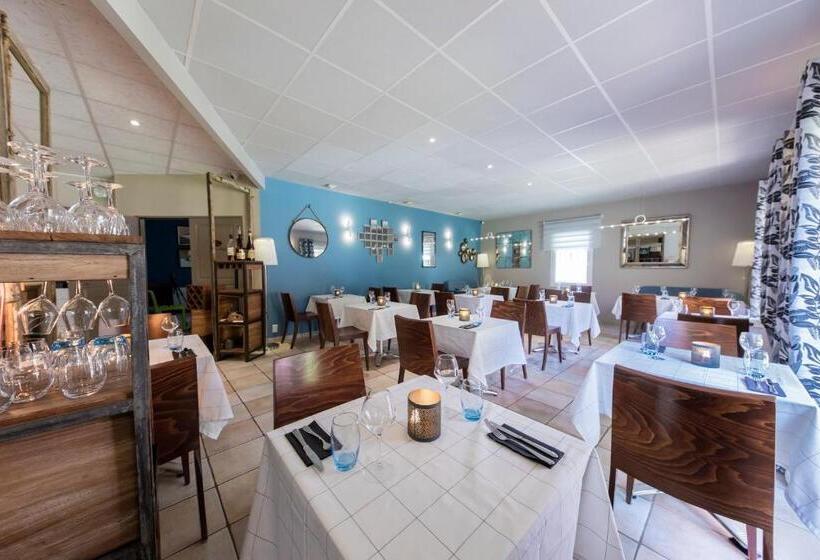 Logis La Bastide De Grignan Hotel & Restaurant La Chênaie