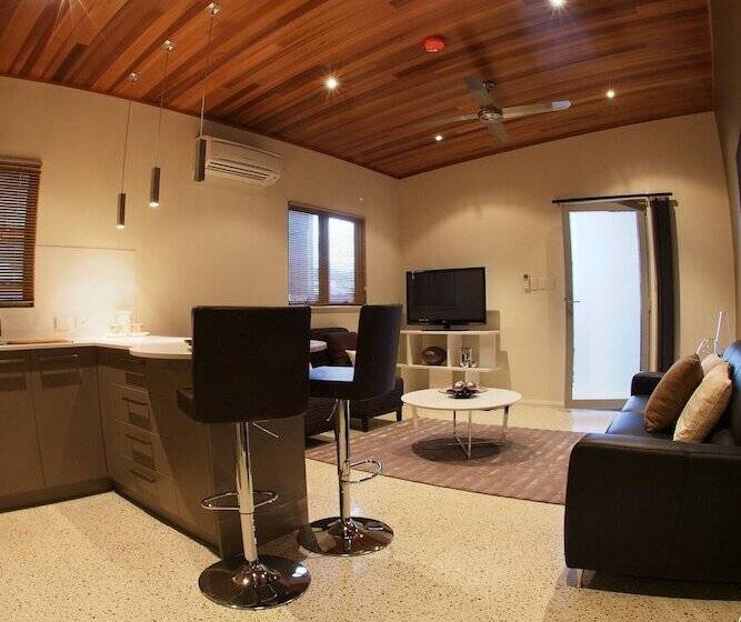 Mia Mia Executive Apartments