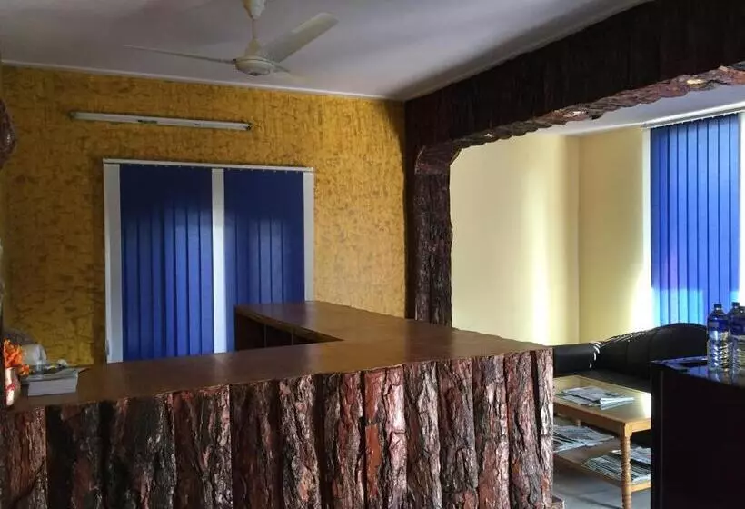 هتل Hello Inn Guest House & Apartment