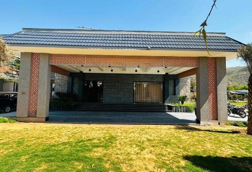 Nature Retreat Resort