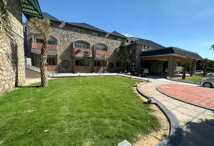 Nature Retreat Resort