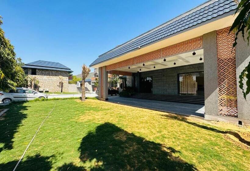 Nature Retreat Resort