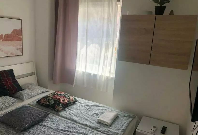 پانسیون Bella Fiore Mini Rooms 3
