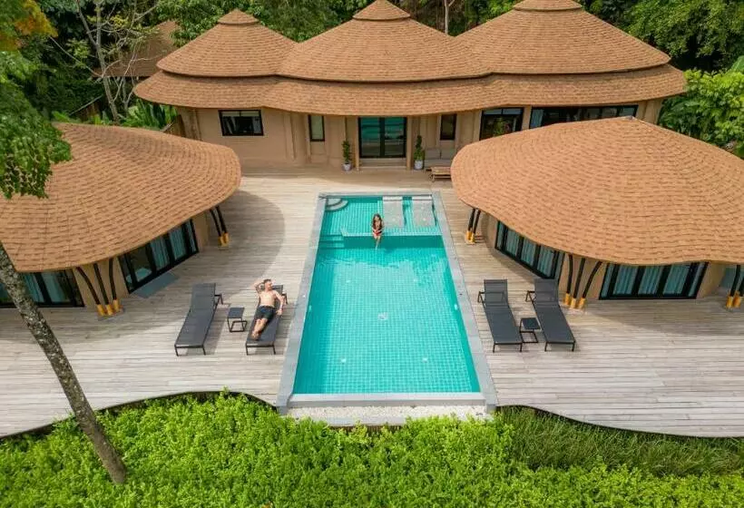 リゾートホテル Touch Beachfront Pool Villa Koh Yao Noi