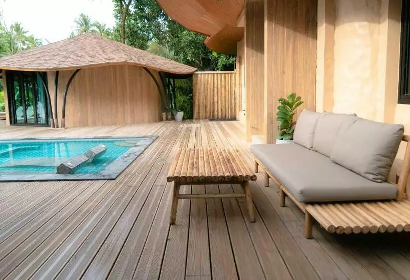 リゾートホテル Touch Beachfront Pool Villa Koh Yao Noi