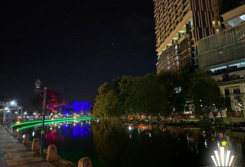 The Shore Hotel & Residences By La Vista