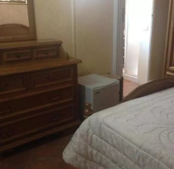 B&b Chorisia