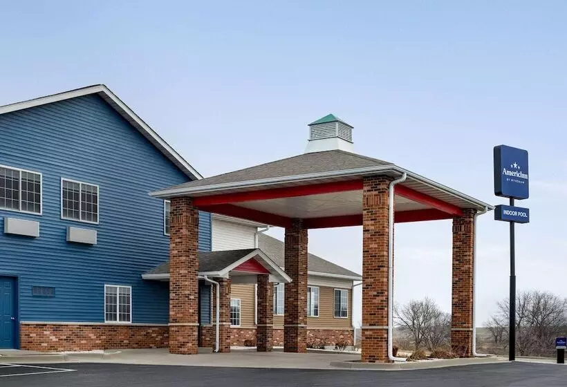 Hotelli Americinn By Wyndham Williamsburg