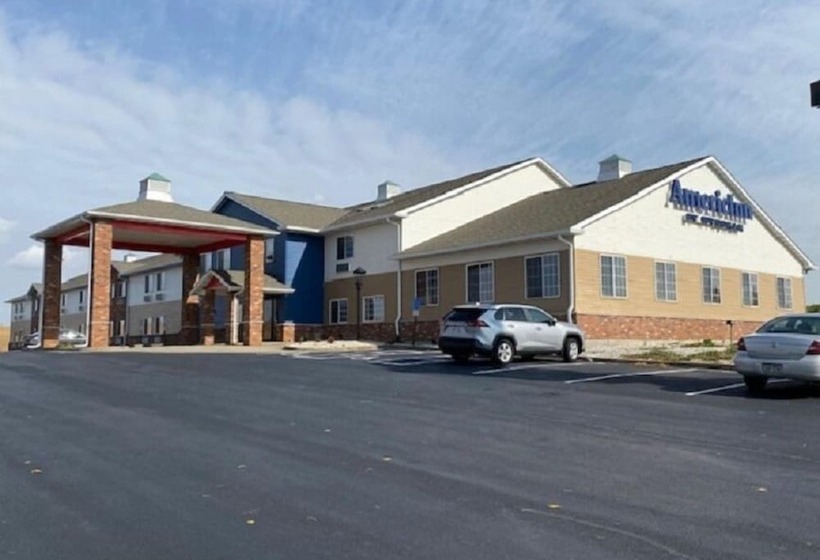 فندق Americinn By Wyndham Williamsburg