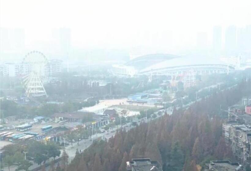 Echarm Hotel Jingzhou Olympic Sports Center