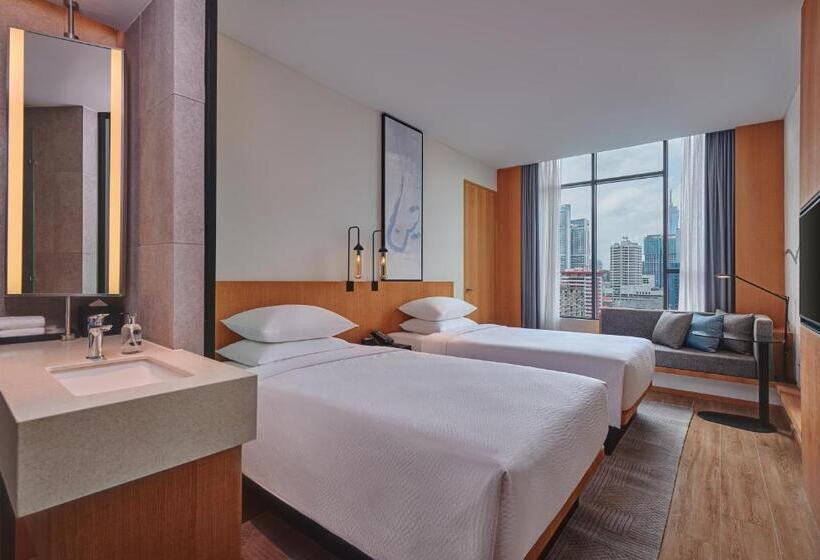 هتل Fairfield By Marriott Chow Kit Kuala Lumpur