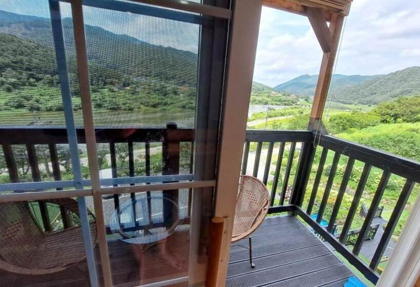 Hotelli Gokseong Riverside Sketch Pension