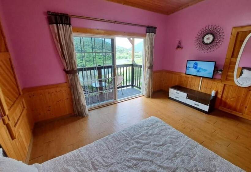 Hotelli Gokseong Riverside Sketch Pension