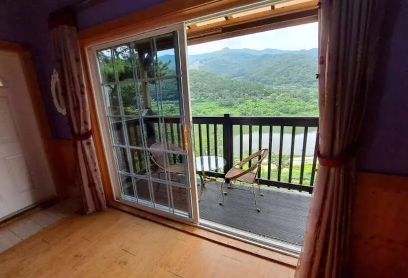 ホテル Gokseong Riverside Sketch Pension