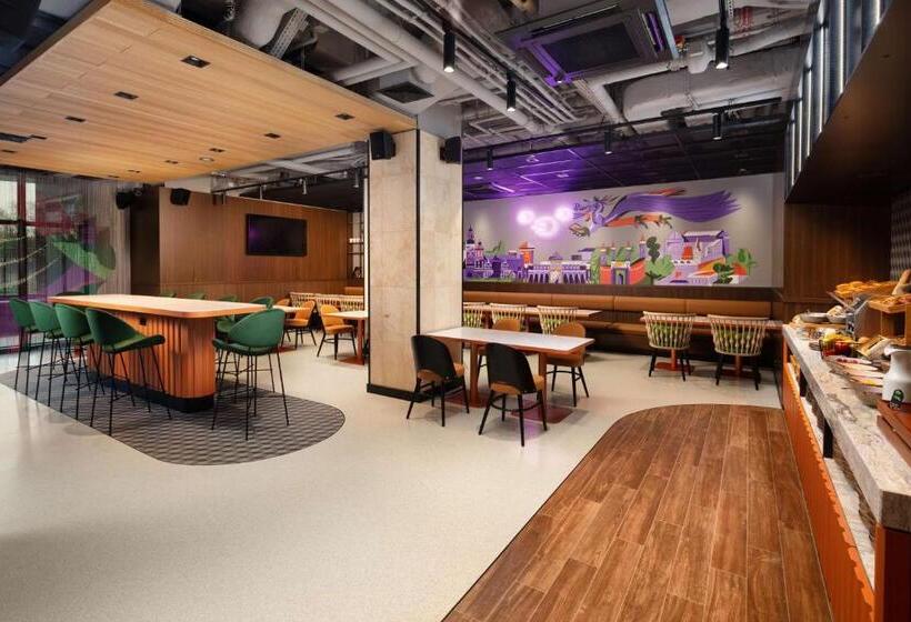 בית מלון כפרי Hyatt Place Krakow