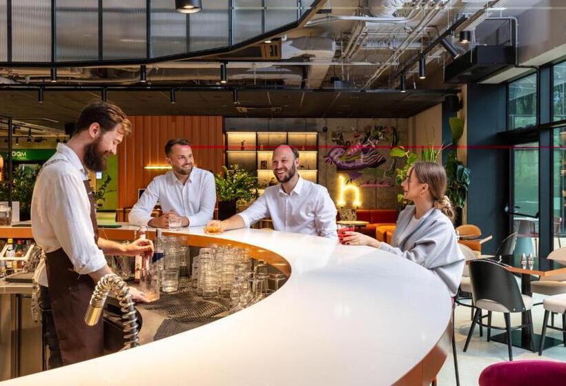 בית מלון כפרי Hyatt Place Krakow