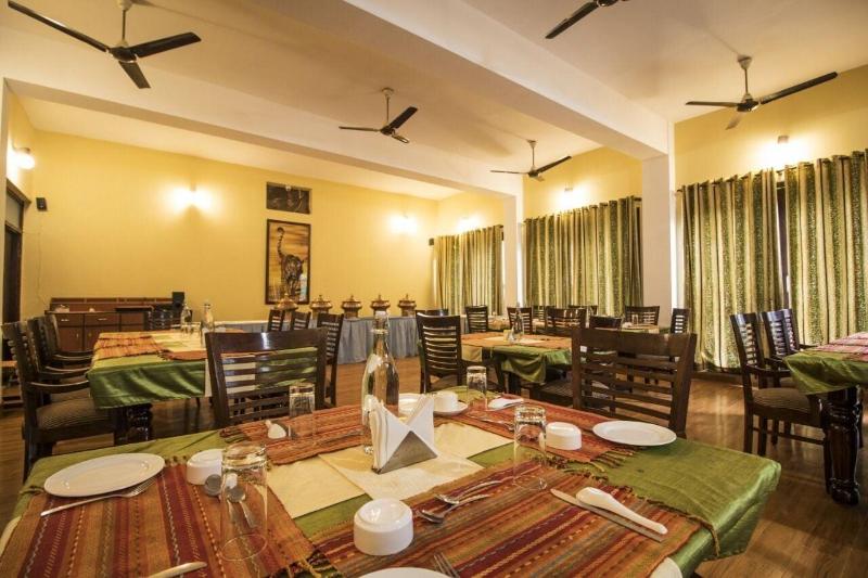 בית מלון כפרי Krishna Jungle Resort