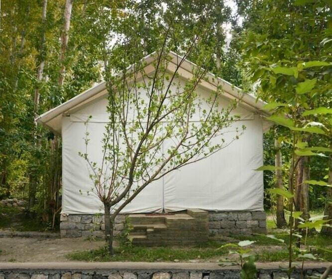 ホテル Organic Village Retreat