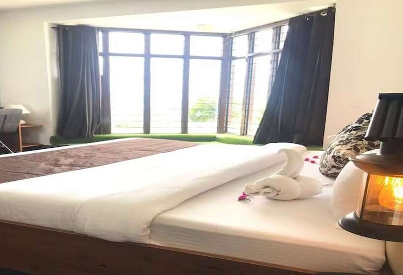 호텔 Treeoise Resort