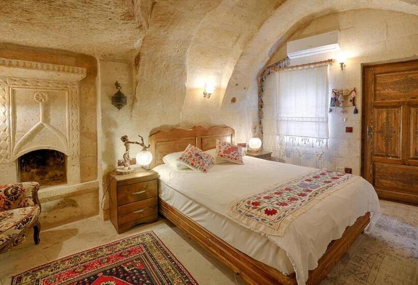 هتل Tulip Cave Suites