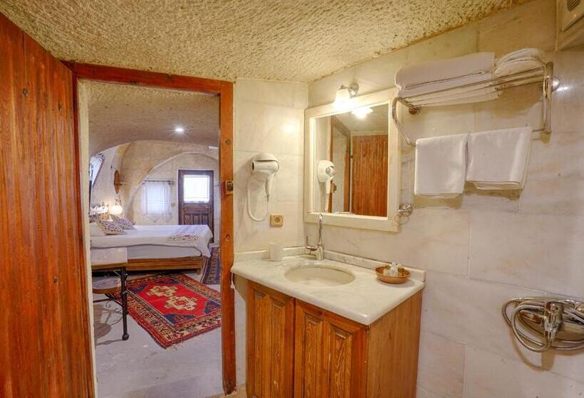 هتل Tulip Cave Suites