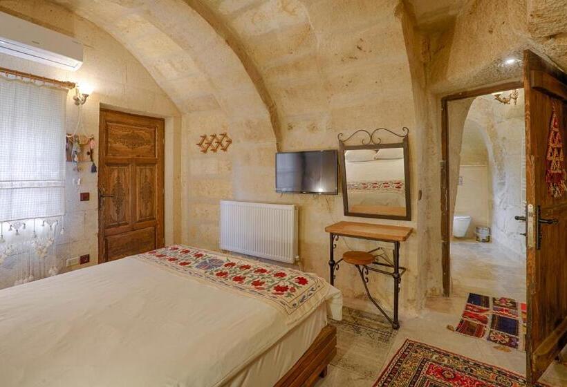 هتل Tulip Cave Suites