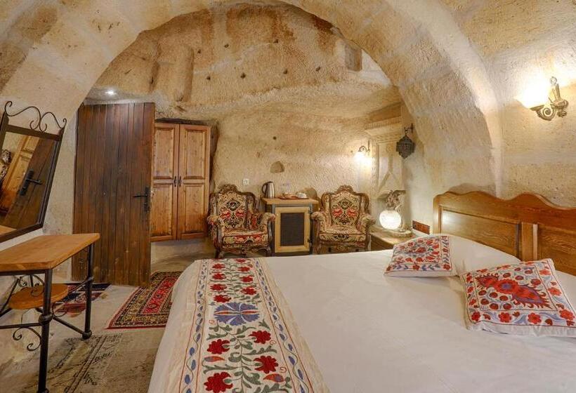 هتل Tulip Cave Suites