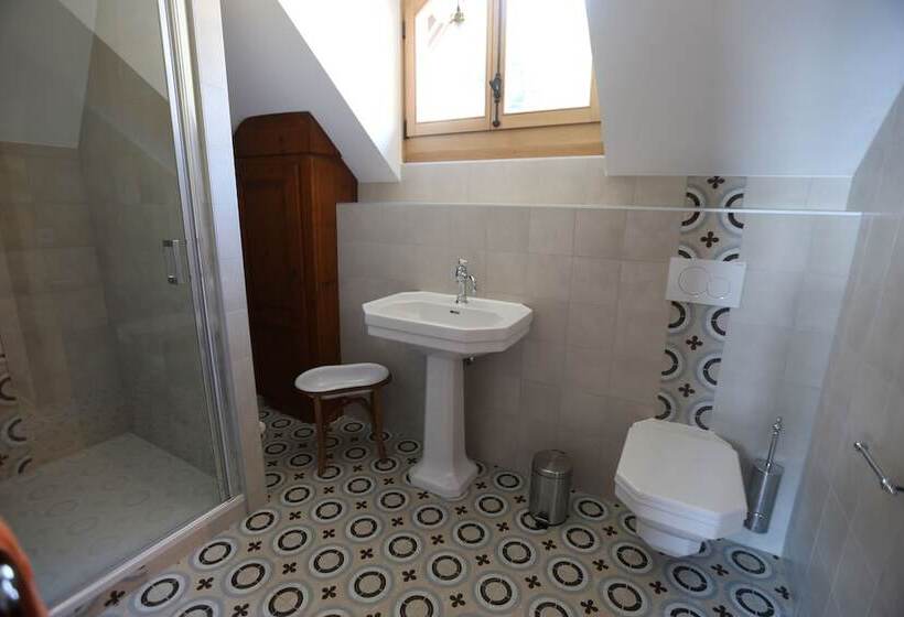 Отель Villa Suzanne