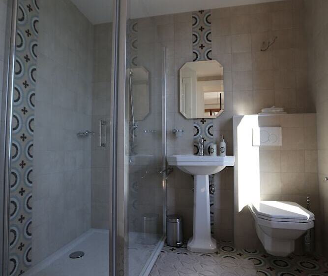 Отель Villa Suzanne