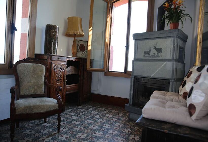 Отель Villa Suzanne