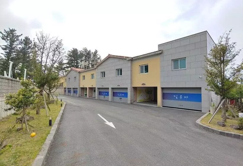 Hotelli Jeju Irrua