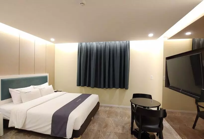 Hotelli Jeju Irrua